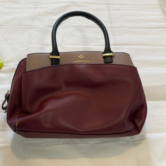 Nanette Lepore burgundy and mauve women’s pocketbook - Picture 1 of 11